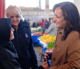 Burdur Valisi Tülay Baydar Bilgihan’dan Net Mesaj; “Bizim işimiz 25 yıldır insan”