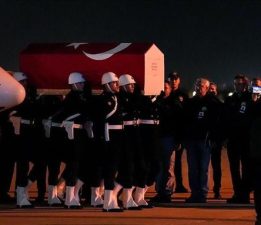 Hırvatistan’daki uçak kazasında şehit olan Pilot Hasan Bahar’ın naaşı Türkiye’ye getirildi