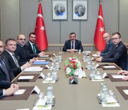 Burdur Heyeti Cumhurbaşkanlığı Külliyesi’nde: Şehrin Projeleri Masaya Yatırıldı