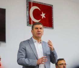 Başkan Ercengiz Kurna TOKİ’de Vatandaşın Mağduriyeti Giderilmeli