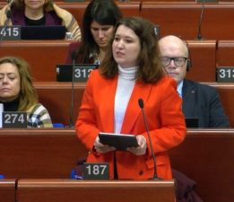 Gökçe Gökçen’den AKPM’de Utku Caner Çaykara ve Gülşah Durbay Mesajı