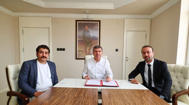 BAŞKAN ERCENGİZ İŞ BİRLİĞİ PROTOKOLÜNÜ İMZALADI