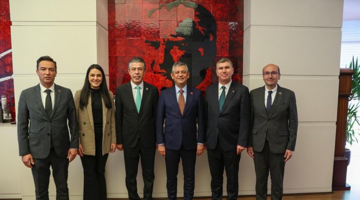 BURDUR CHP’Lİ BAŞKANLAR ANKARA’DA BELEDİYE BAŞKANLARI BULUŞMASINA KATILDILAR