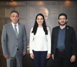 Ferit Çelikbaş 1 Mayıs Emek ve Dayanışma Günü kutlamaları kapsamında ziyaretlere başladı