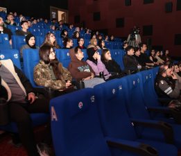 MAKÜ’de İllüstrasyon söyleşisi: Ertaç Altınöz öğrencilerle buluştu