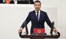 Akbulut, “Beceriksizliğinizi Burdur’un köylerini Isparta’ya bağlama hayaliyle örtemezsiniz!”